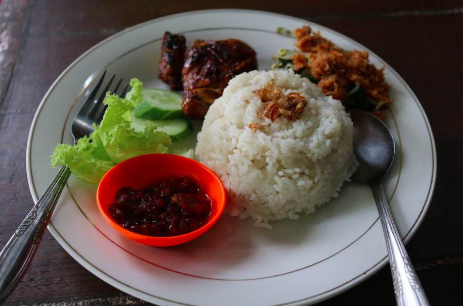 Nasi Lemak Khas Senggoro
